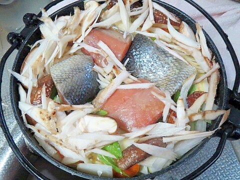 鮭とごぼうの鍋